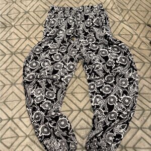 Black and White Paisley Print Pants